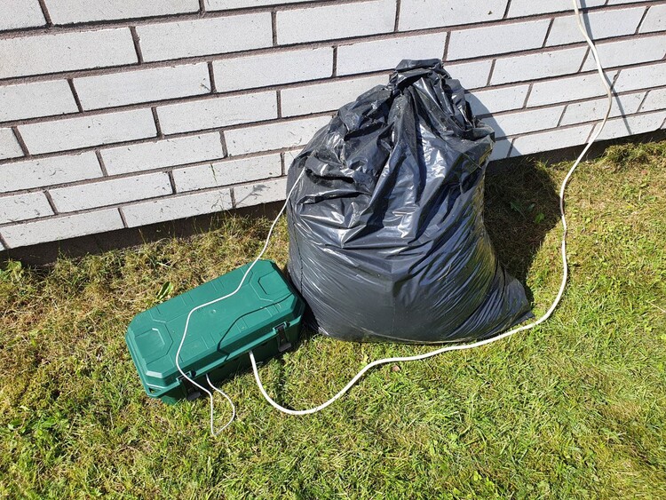 iSocket instalado para el experimento con la bolsa de heno para el contro de temperatura